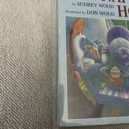 The Napping House Board Book by Audrey Wood 1996 First Red Wagon Book Edt New!! - Picture 5 of 6