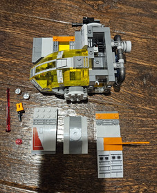 LEGO Star Wars: Resistance Transport Pod (75176) - 100% complete with minifigs