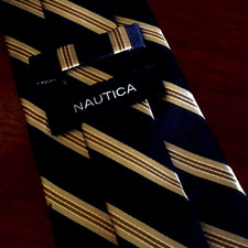 Nautica Dark NavyBlue  Gold Stripe 3.5x59 Silk Collegiate/Professional Repp Tie