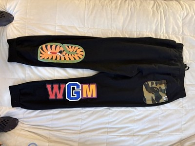 その他 A BATHING APE PATCHED SHARK SWEAT PANTS A Bathing Ape Shark Graphic Print Sweatpants Black Drawstring