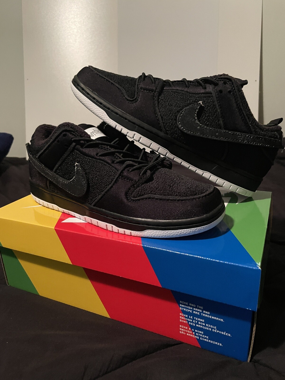 Nike SB Dunk Low “Gnar hunters” Size 8 
