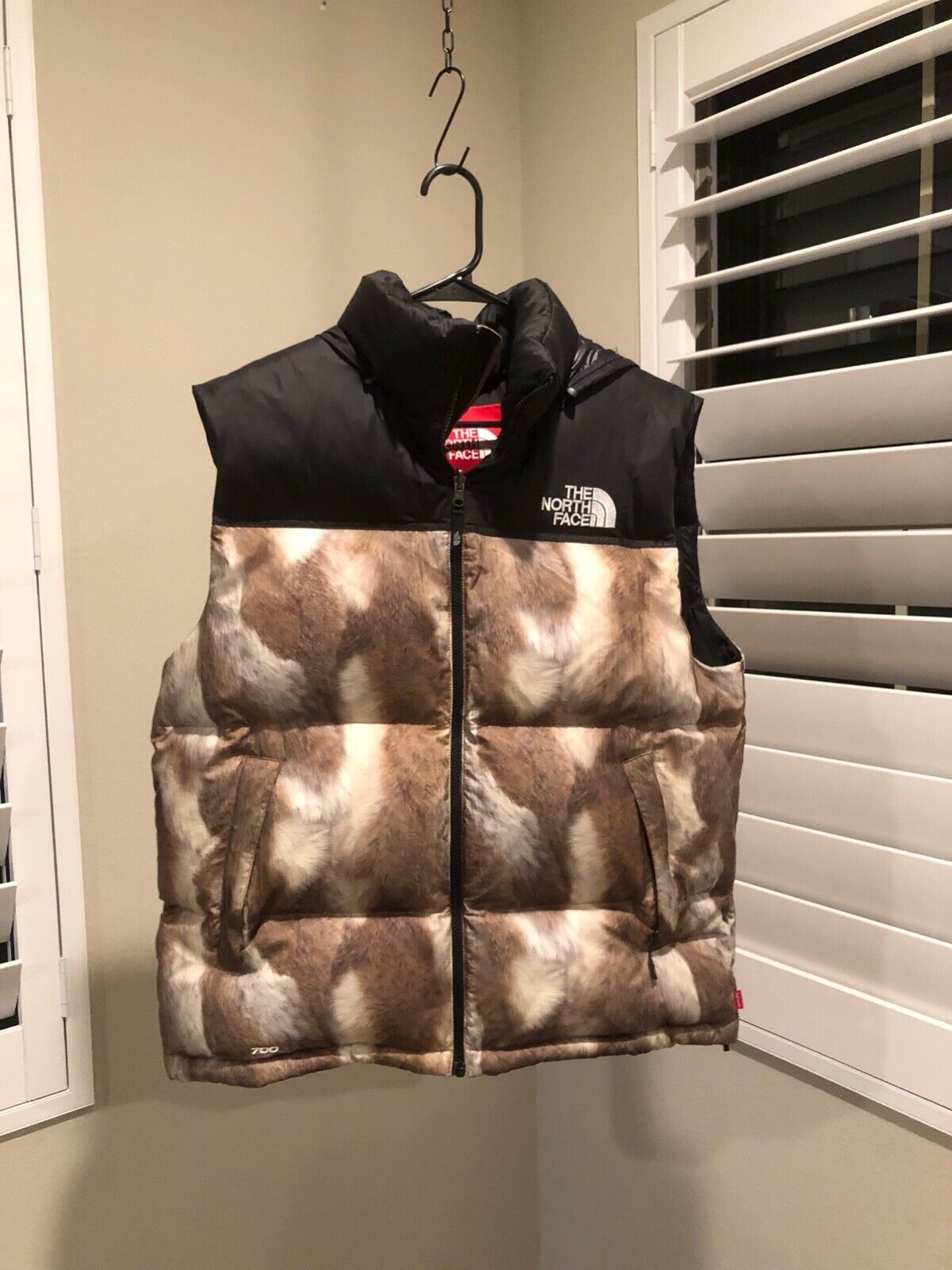 SUPREME x THE NORTH FACE Fur Print Nuptse Vest Jacket Size Large FW 2013