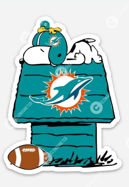 Miami Dolphins MAGNET - Die Cut Doghouse NFL Football Hill Miami Dolphins MAGNET - Die Cut Doghouse NFL Football Hill