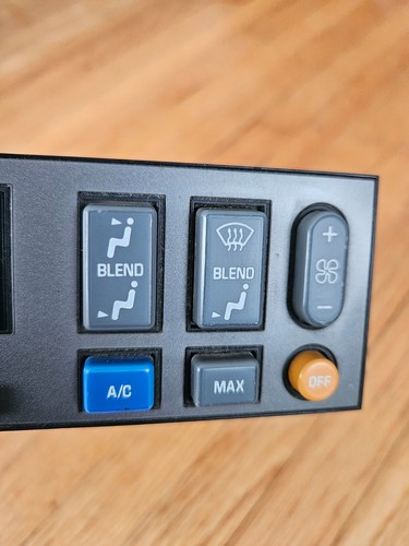 1991 - 1994 Chevy GMC Truck Suburban Climate Control Unit Module MAX A/C Heater - Picture 2 of 5