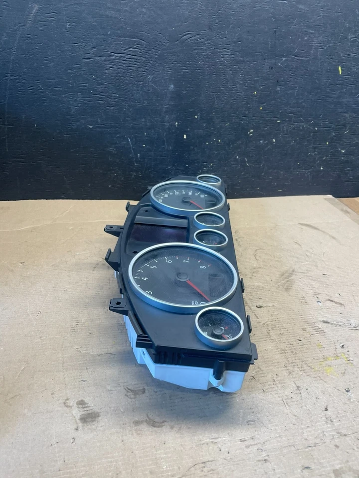 2007 to 2008 Volkswagen Touareg Dashboard Speedometer Cluster Gauge n7443 DG - Image 2 of 4
