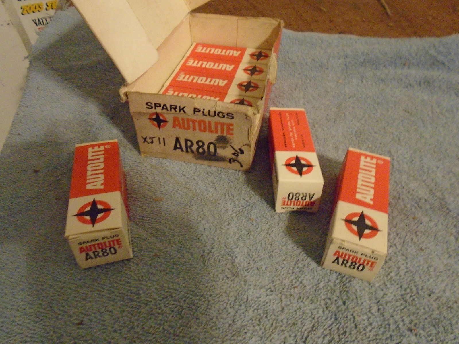 8 Vintage Auto Lite Resistor AR80/306 Spark Plugs 8 each 37-67 amc chevy dodge  