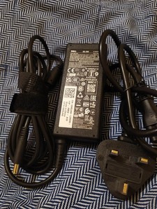 65 W für Dell Inspiron 7786 17,3" Laptop Adapter Netzteil Ladegerät 4,5 * 3,0 mm