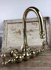Kingston Brass #9063/114 Vtg Wall Mount Clawfoot Tub Spigot Water Faucet READ