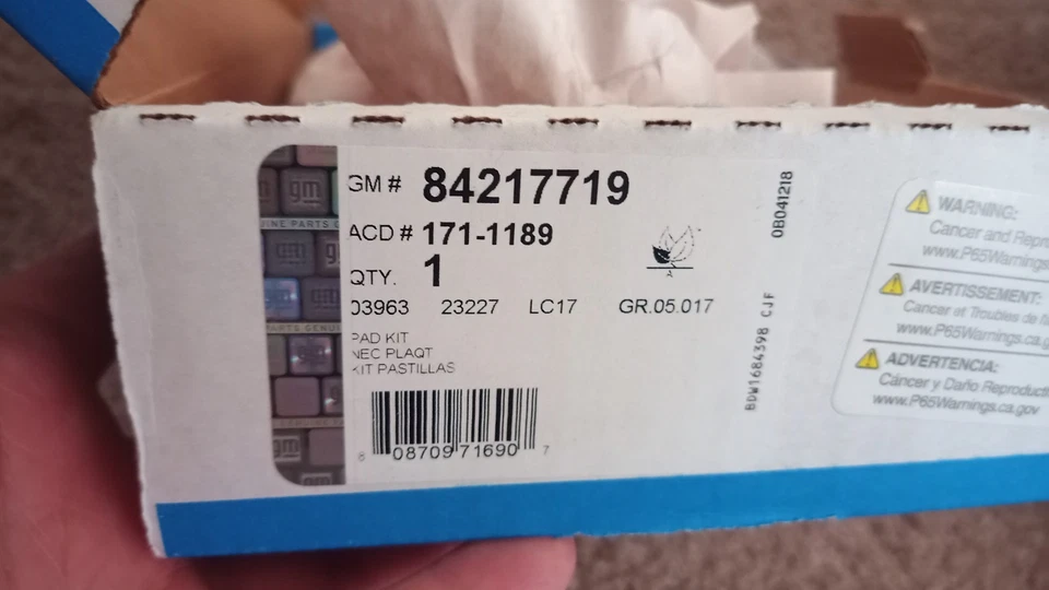 Conjunto de pastilhas de freio 2016 GMC Canyon, dianteiro e traseiro 3.6 V6, 2WD GM, ACDelco OEM - Imagem 3 de 3