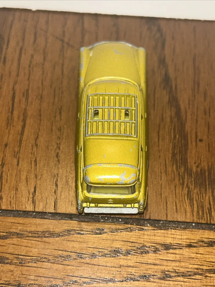 HUSKY. Citroen Safari. Oro. 7,5 cm de largo. Modelo diecast. Foto 4 de 4