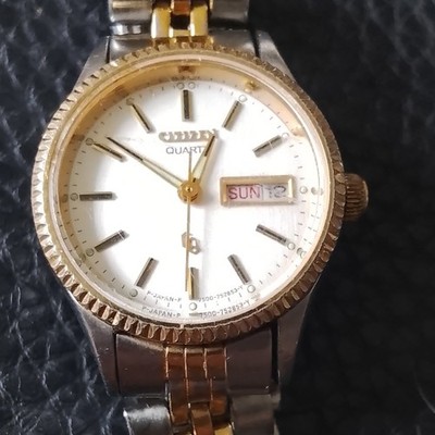 Citizen Quartz Damenarmbanduhr Quarz Bicolor Edelstahl Weiß Wochentag/Datum