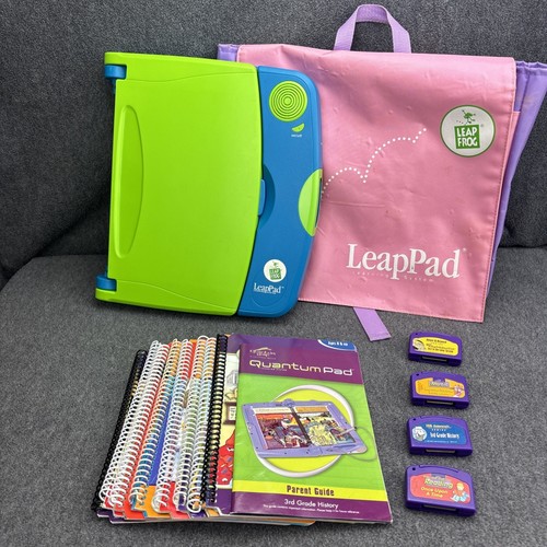 VTG 2001 LeapFrog Leap Pad Learning System Console Blue Green W/ Bag & 8 Books