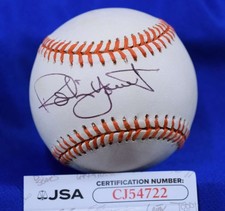 Robin Yount Cards, Rookie Cards and Autographed Memorabilia Guide 37