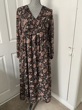 Ladies Dress 