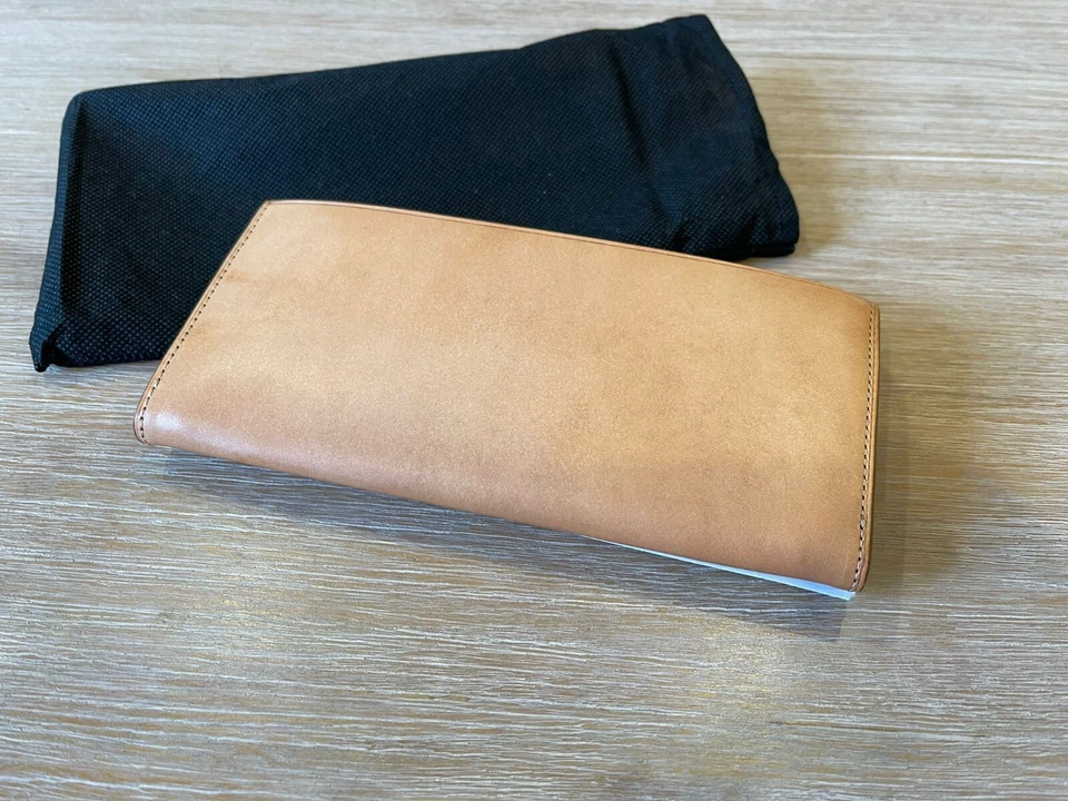 Cartera Larga Muji Italiana Cuero Curtido Color Natural Foto 3 de 4