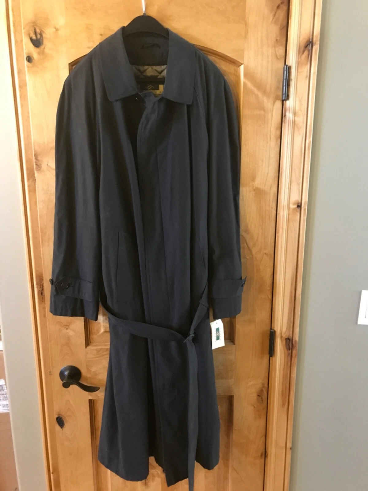 JOSEPH ABBOUD Trench-Rain Coat NEW Size 40
