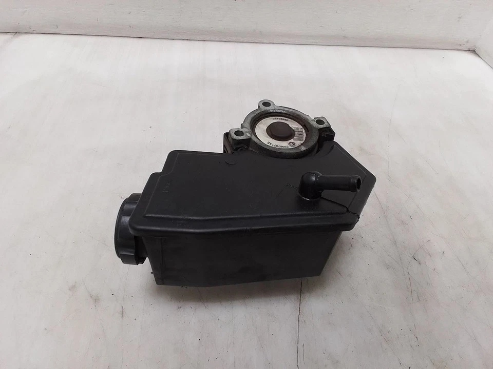 Conjunto de bomba de dirección asistida Jeep TJ Wrangler 4,0 L 52087871AE 97-06 150549 Foto 3 de 4