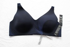 Victoria's Secret Women's VSX Featherweight Sports Bra JK5 Blue Marble Small NWT
