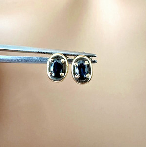 Estate 14K Yellow Gold Oval Sapphire Stud Earrings