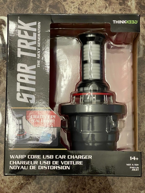 Star Trek Next Generation Warp Core USB Hub Car Charger by ThinkGeek
