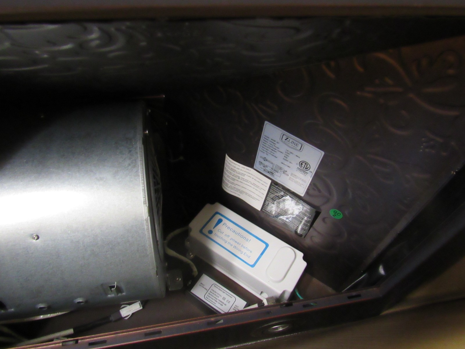 Wall Mount Range Hood Baked Copper/Flower Design, 30 Inch Zline 8KBF30 Hood ONLY