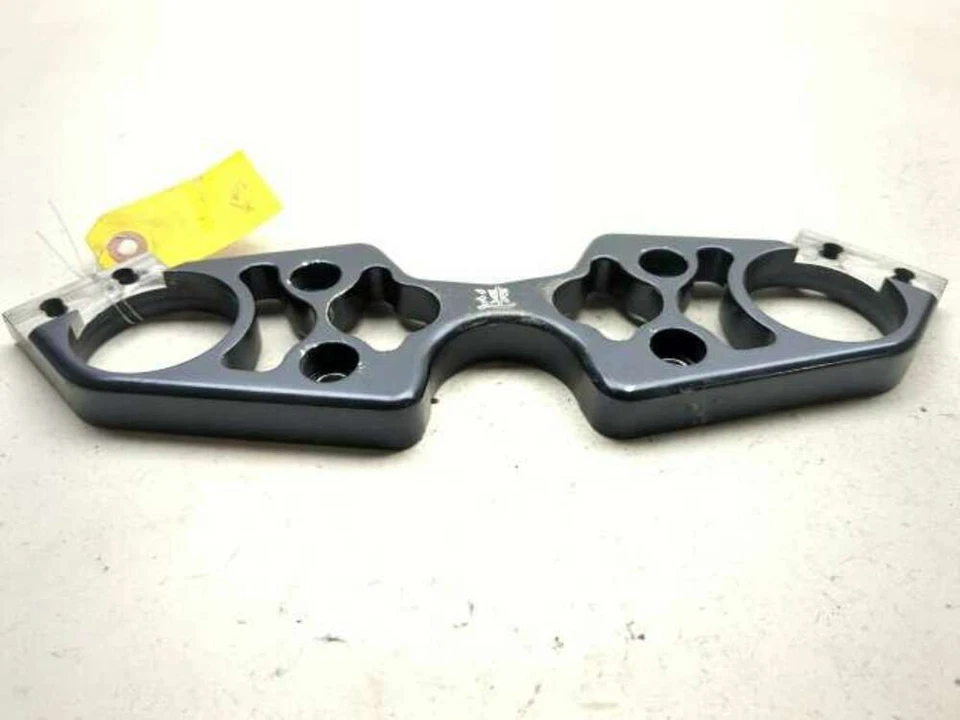 08-18 Suzuki Hayabusa GSX1300R верхний тройной зажим дерево - Изображение 3 из 4