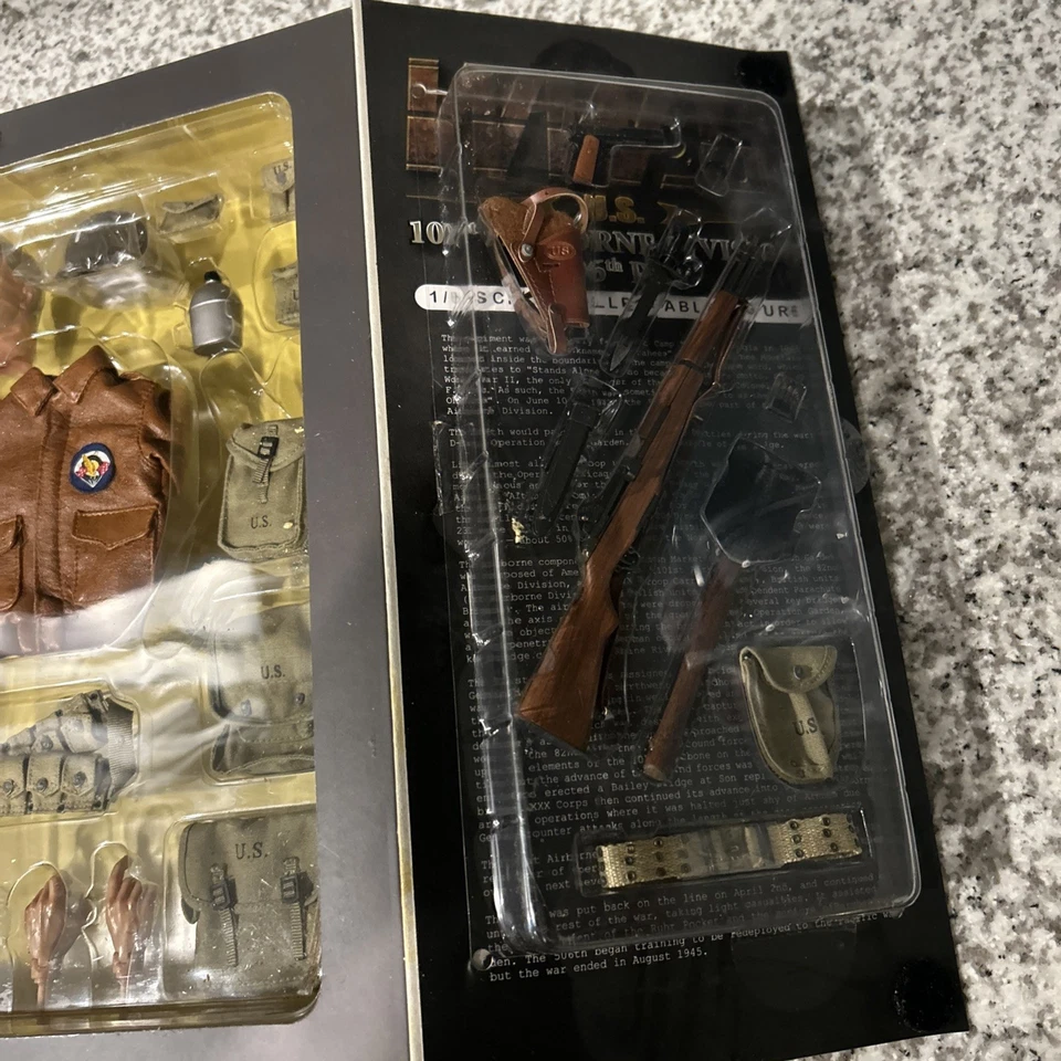 Figura Soldado Albert Ross Segunda Guerra Mundial 101ª División Aerotransportada 506º PIR Escala 1/6 Nueva en Caja Foto 4 de 4