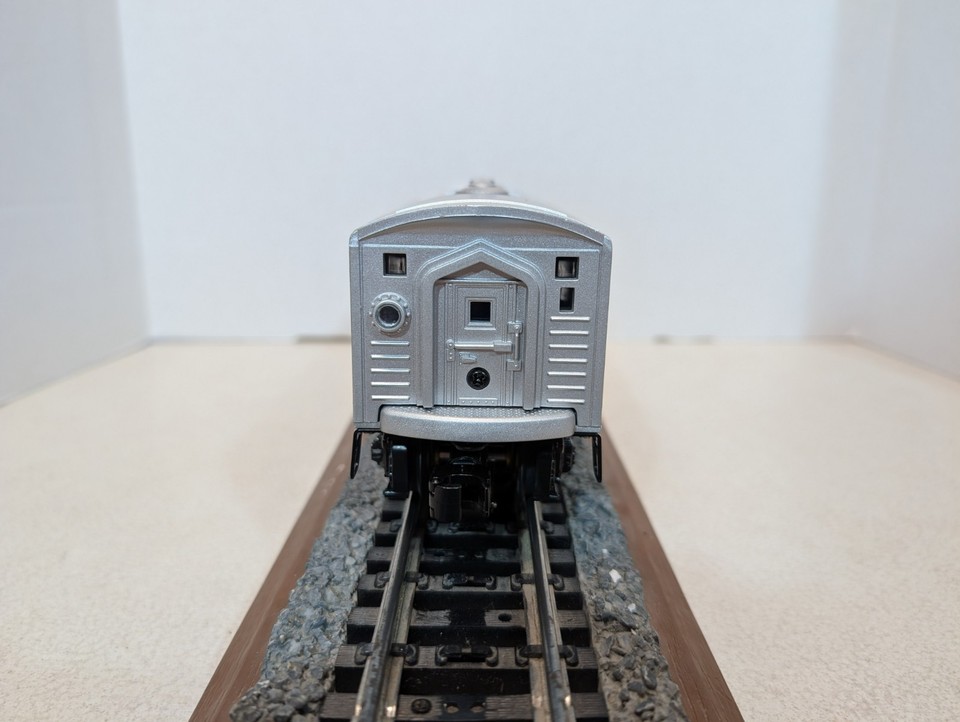 Lionel 6-24573 Santa Fe F3 Dummy B Unit 2383C, TMCC, Postwar ...
