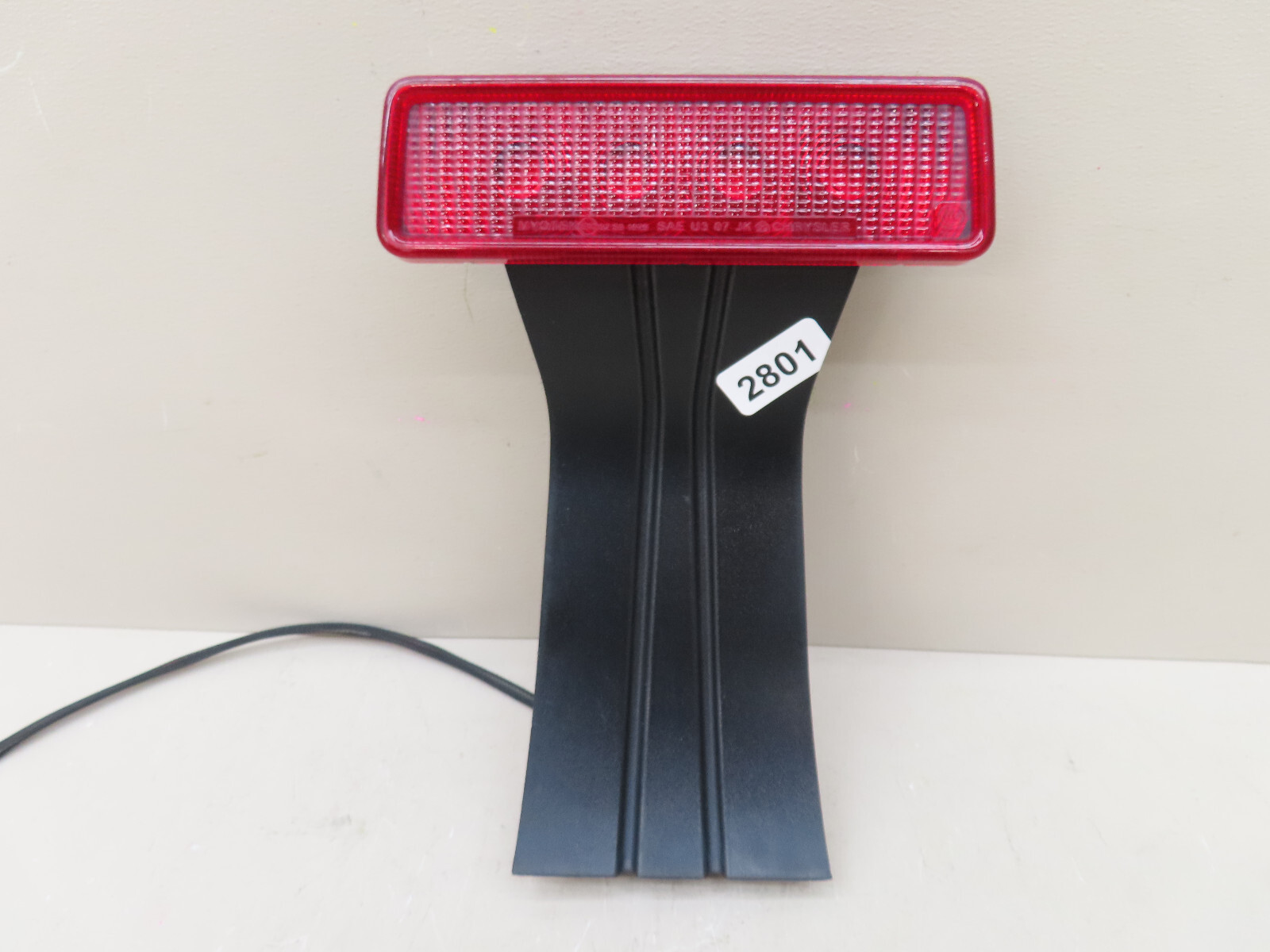 2007-2018 JEEP JK/JKU WRANGLER OEM  3RD THIRD BRAKE LIGHT ASSEMBLY