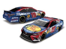 Martin Truex Jr. 19 Die Cast Car 1:64 - 2020 Bass Pro Shops Patriotic