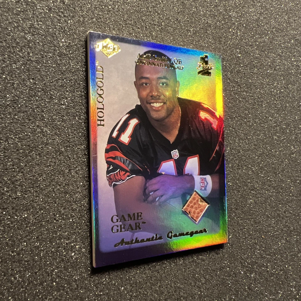 1999 Collectors Edge AKILI SMITH #RG3 Game Gear HOLOGOLD - GAME BALL 1st PLACE B - Image 2 of 4