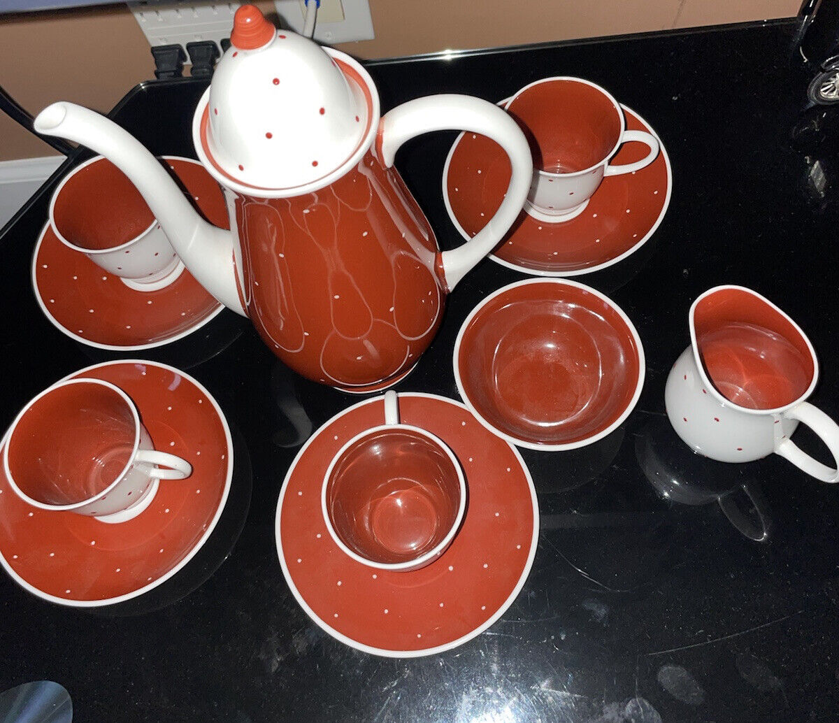 SUSIE COOPER BONE CHINA 12 PCS COFFEE SET FOR 4 MAHOGANY SUSIE COOPER BONE CHINA 12 PCS COFFEE SET FOR 4 MAHOGANY