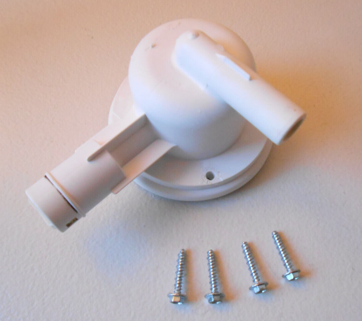 Used Part For Whirlpool DU810SWPU3 Dishwasher Check Valve Connector