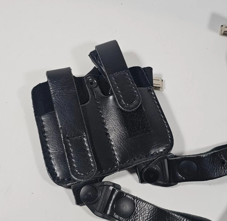 Smith & Wesson M&P Pistol Shoulder Holster Black Leather RH - Image 2 of 4