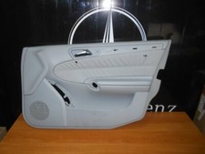 Türverkleidung vorne rechts - Mercedes W203 - A2037208263 - Original Brandneu Türverkleidung vorne rechts - Mercedes W203 - A2037208263 - Original Brandneu