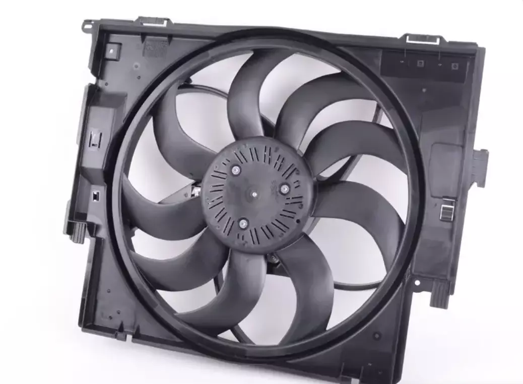 NEW BMW 3 F30, F80 RADIATOR COOLING FAN 17428641964 8641964 12-17 