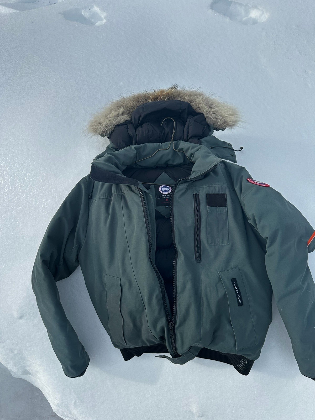 Canada Goose l Borden Bomber Jacket Men's l Size M thumbnail 2