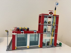 LEGO CITY Fire Department Lot--Includes Fire Station (60004) +More Sets