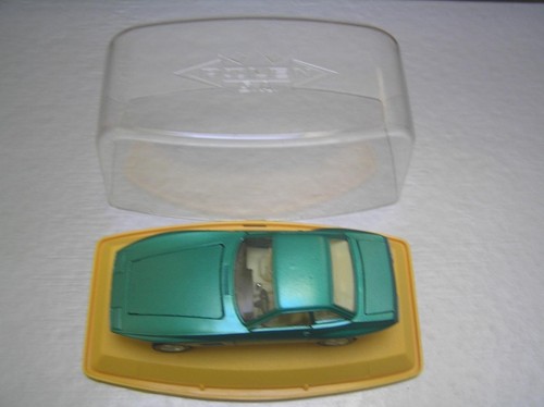 Pilen M 343 Indra Coupe in metallic green made in Spain 1/43 scale Mint in Box - Picture 7 of 10