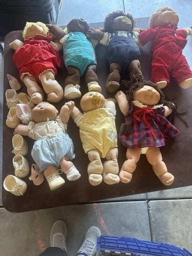Cabbage Patch Kids Lot of 6 Baby Dolls with Outfits and Shoes