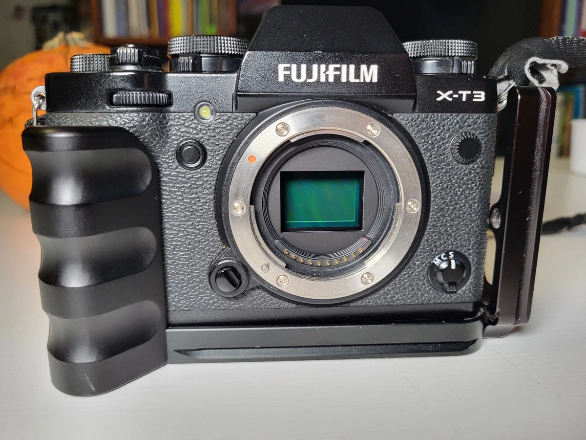 Fujifilm X T3 Digital Cameras with Interchangeable Lenses for Sale
