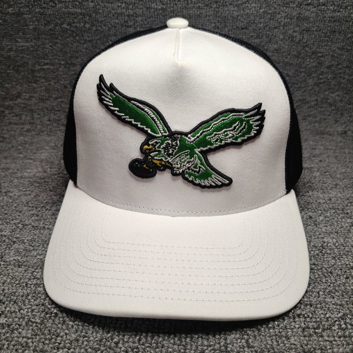 Mitchell & Ness Philadelphia Eagles Trucker Hat Snapback White Black