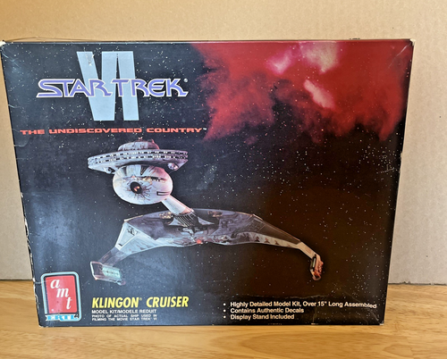 Maquette model kit STAR TREK - The next generation - KLINGON