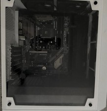 MSI B450 TOMAHAWK ATX + Two 16gb Corsair vengence ram + Fractal design case