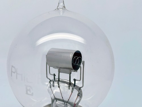 1 x NOS? Philips Tipo E TM R Probado De Colección Muy Raro Audio Triodo Tubo de Aspiración - Imagen 2 de 9