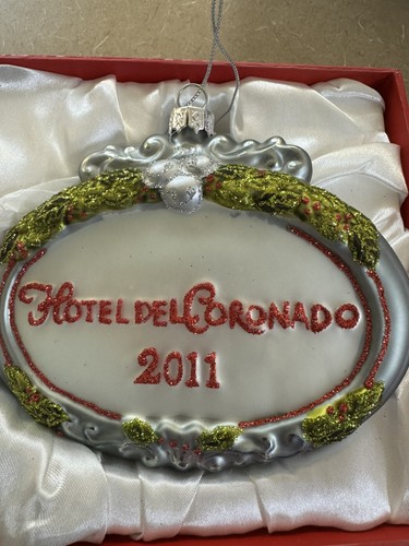 Rare 2010 Hotel Del Coronado Glass "The Sweetest Season" 2011 Silver Bells Combo - Picture 5 of 5