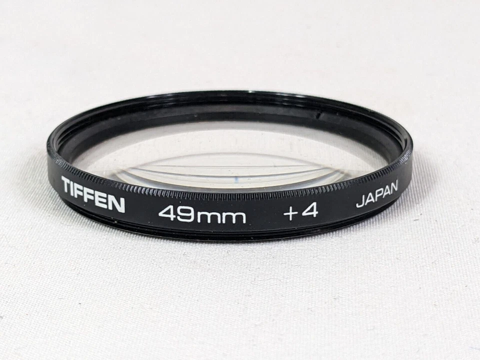 SET OF 3 Camera Lens Filter Tiffen 49mm +2 +4 Hoya 49mm Skylight 1B - Image 3 of 4