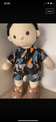 Dinkum Puppenkleidung schwarze Shorts und Top Set mit Raumschiffen Muster 