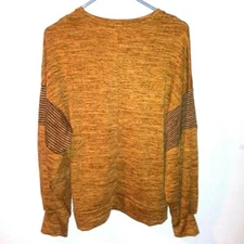 Notations Pullover sweater Womens size M Mustard long sleeves burn-out/heathered