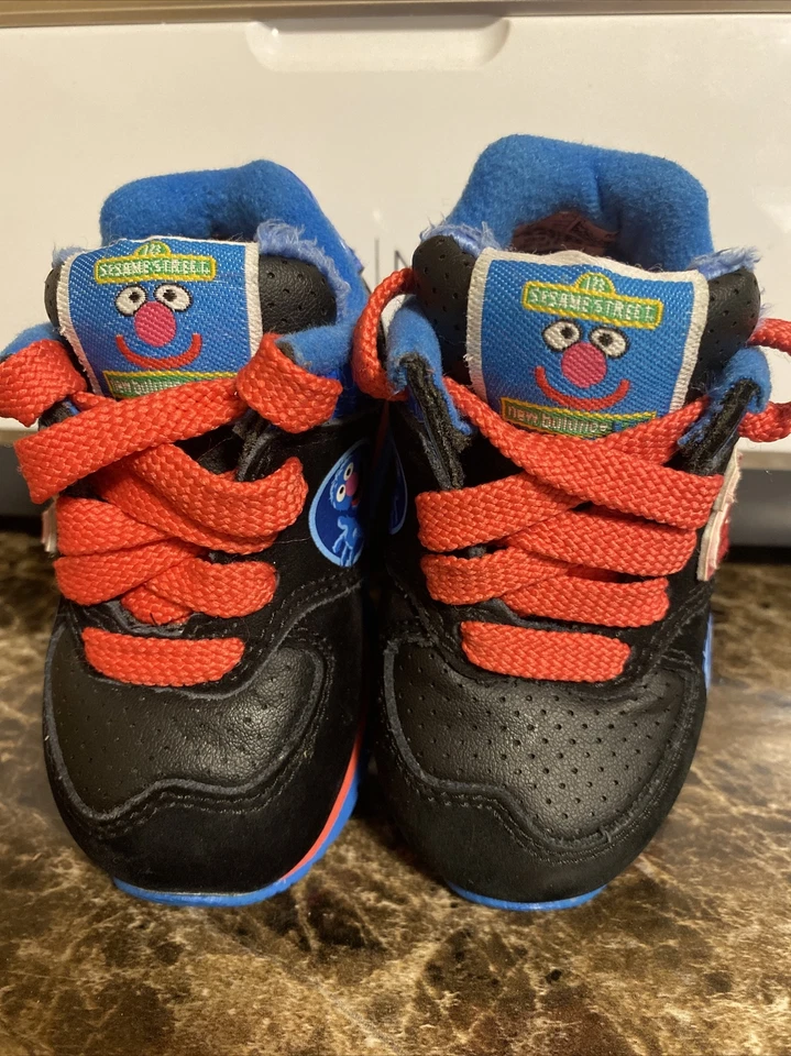 Zapatos New Balance Sesame Street 3c Foto 2 de 4